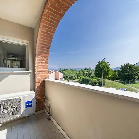 Le Gelsomine - With Free Parking And Elevator