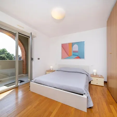 Apartment Le Gelsomine - With Free Parking And Elevator *
